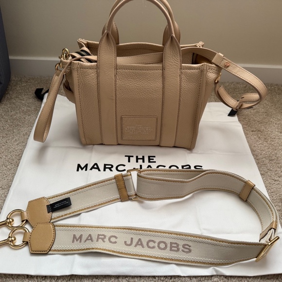 Used Marc Jacobs Mini Leather Tote Bag - Picture 2 of 12